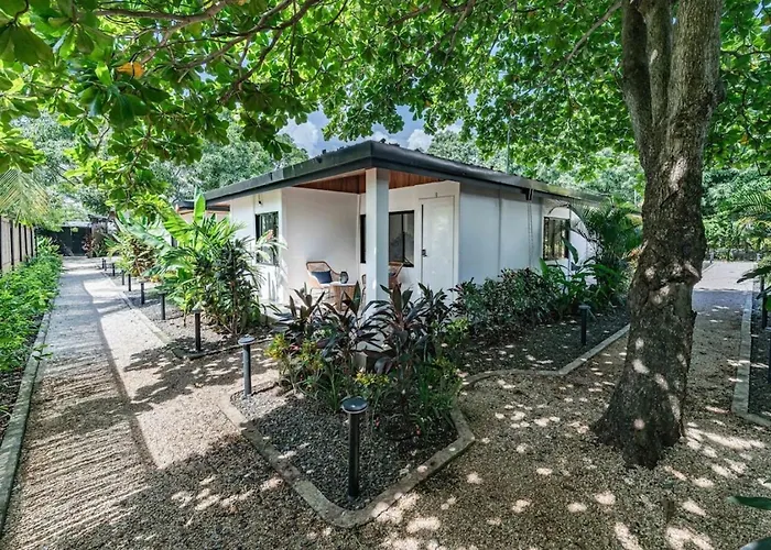 Encano Boutique Community - Modern In Tropical Community - Tamarindo Apartamento Villarreal