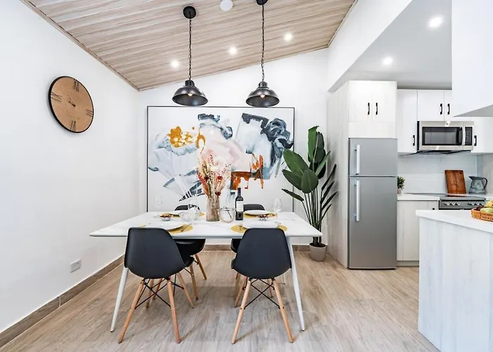 Encano Boutique Community - Modern In Tropical Community - Tamarindo Apartamento Villarreal